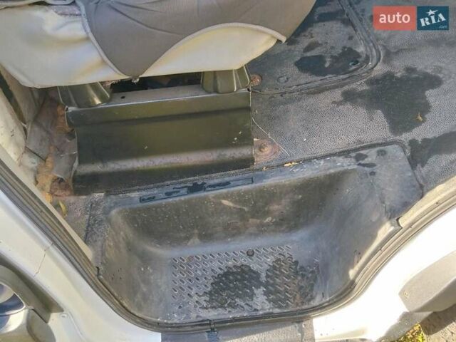 Білий Рено Мастєр, об'ємом двигуна 2.5 л та пробігом 552 тис. км за 5500 $, фото 10 на Automoto.ua