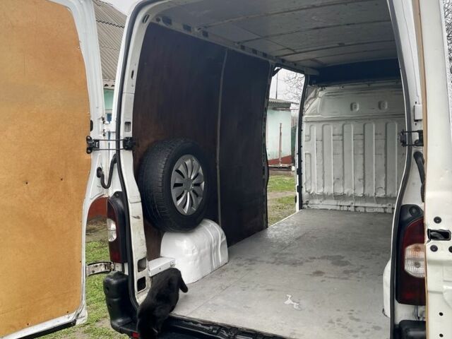 Белый Рено Мастер, объемом двигателя 2.5 л и пробегом 480 тыс. км за 7300 $, фото 10 на Automoto.ua