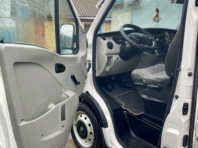 Белый Рено Мастер, объемом двигателя 2.5 л и пробегом 480 тыс. км за 7300 $, фото 11 на Automoto.ua