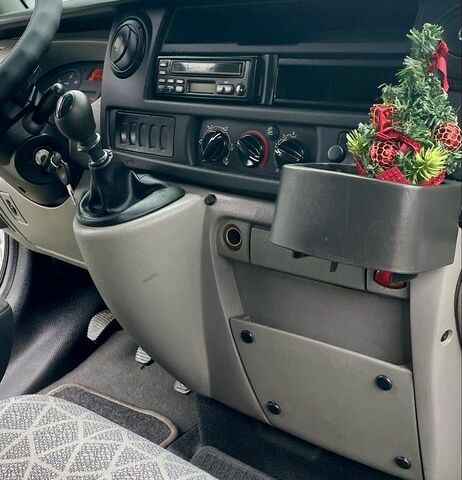 Белый Рено Мастер, объемом двигателя 2.5 л и пробегом 480 тыс. км за 7300 $, фото 16 на Automoto.ua