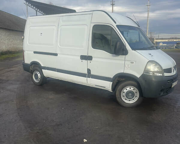 Белый Рено Мастер, объемом двигателя 2.46 л и пробегом 430 тыс. км за 6500 $, фото 1 на Automoto.ua