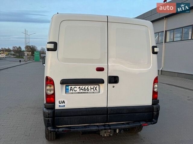 Белый Рено Мастер, объемом двигателя 2.46 л и пробегом 500 тыс. км за 7000 $, фото 3 на Automoto.ua