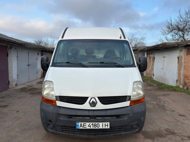 Білий Рено Мастєр, об'ємом двигуна 2.5 л та пробігом 270 тис. км за 5999 $, фото 1 на Automoto.ua