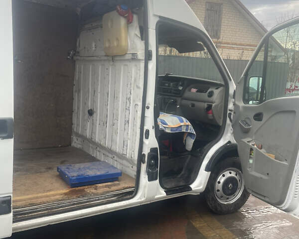 Белый Рено Мастер, объемом двигателя 2.46 л и пробегом 430 тыс. км за 6500 $, фото 8 на Automoto.ua