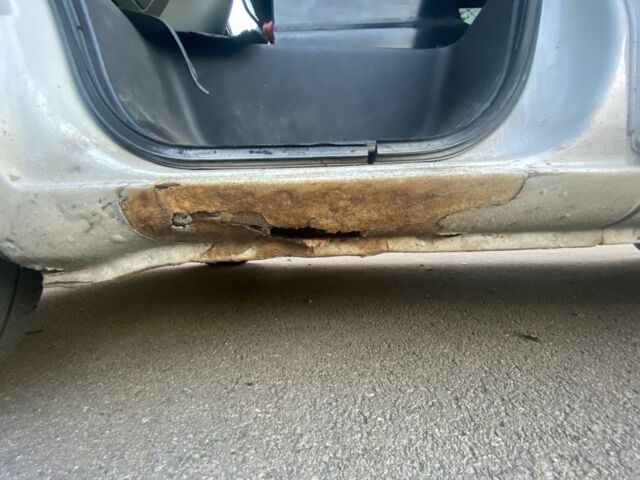 Белый Рено Мастер, объемом двигателя 2.5 л и пробегом 537 тыс. км за 7000 $, фото 2 на Automoto.ua