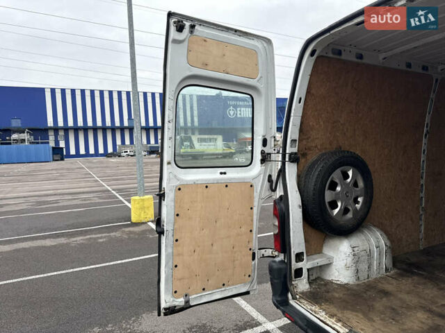 Білий Рено Мастєр, об'ємом двигуна 2.46 л та пробігом 327 тис. км за 6500 $, фото 26 на Automoto.ua