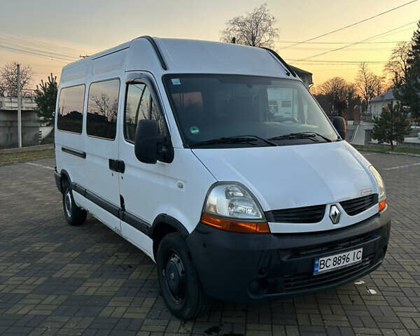 Белый Рено Мастер, объемом двигателя 2.5 л и пробегом 340 тыс. км за 10400 $, фото 21 на Automoto.ua