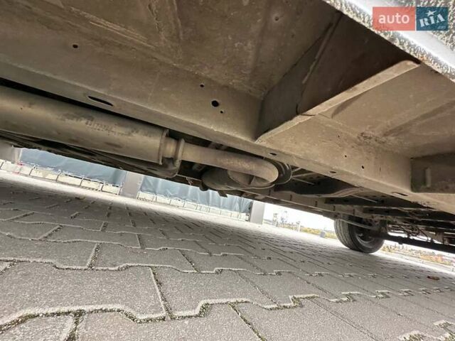 Белый Рено Мастер, объемом двигателя 2.46 л и пробегом 300 тыс. км за 3999 $, фото 20 на Automoto.ua