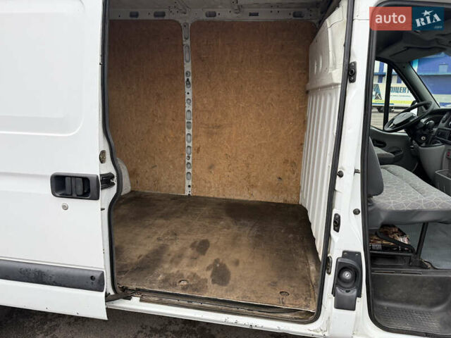 Білий Рено Мастєр, об'ємом двигуна 2.46 л та пробігом 327 тис. км за 6500 $, фото 20 на Automoto.ua
