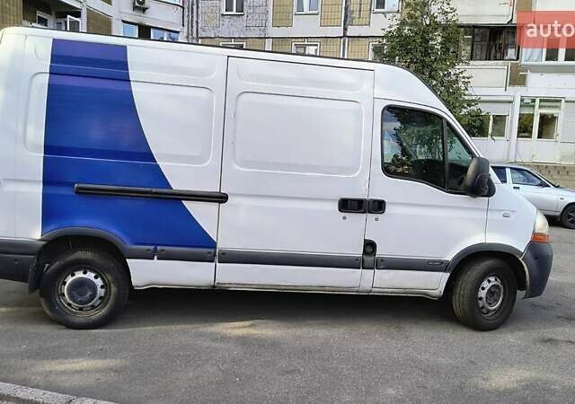 Белый Рено Мастер, объемом двигателя 2.46 л и пробегом 560 тыс. км за 6100 $, фото 3 на Automoto.ua