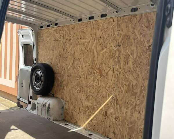 Білий Рено Мастєр, об'ємом двигуна 2.46 л та пробігом 520 тис. км за 7400 $, фото 8 на Automoto.ua