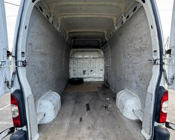 Білий Рено Мастєр, об'ємом двигуна 2.5 л та пробігом 575 тис. км за 8500 $, фото 10 на Automoto.ua