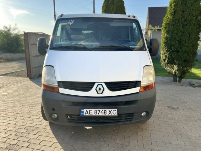 Белый Рено Мастер, объемом двигателя 2.5 л и пробегом 365 тыс. км за 7000 $, фото 6 на Automoto.ua