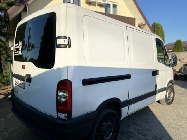 Белый Рено Мастер, объемом двигателя 2.5 л и пробегом 365 тыс. км за 7000 $, фото 1 на Automoto.ua