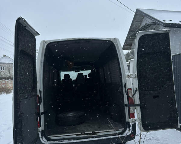 Білий Рено Мастєр, об'ємом двигуна 2.3 л та пробігом 350 тис. км за 12700 $, фото 11 на Automoto.ua