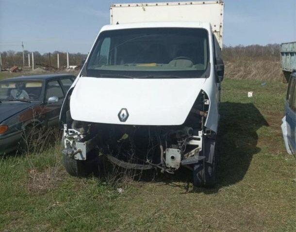 Белый Рено Мастер, объемом двигателя 2 л и пробегом 450 тыс. км за 5446 $, фото 5 на Automoto.ua