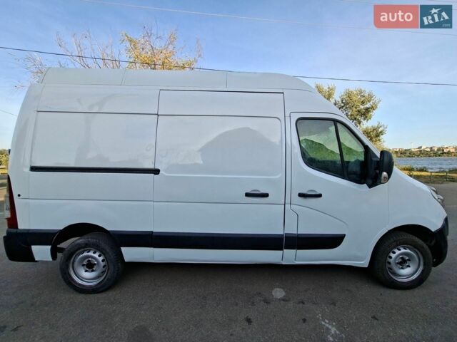 Белый Рено Мастер, объемом двигателя 2.3 л и пробегом 5 тыс. км за 7500 $, фото 2 на Automoto.ua