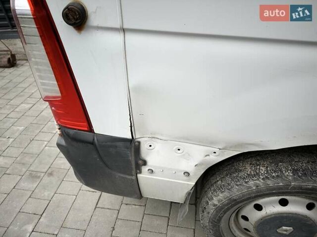 Білий Рено Мастєр, об'ємом двигуна 2.3 л та пробігом 360 тис. км за 10700 $, фото 7 на Automoto.ua