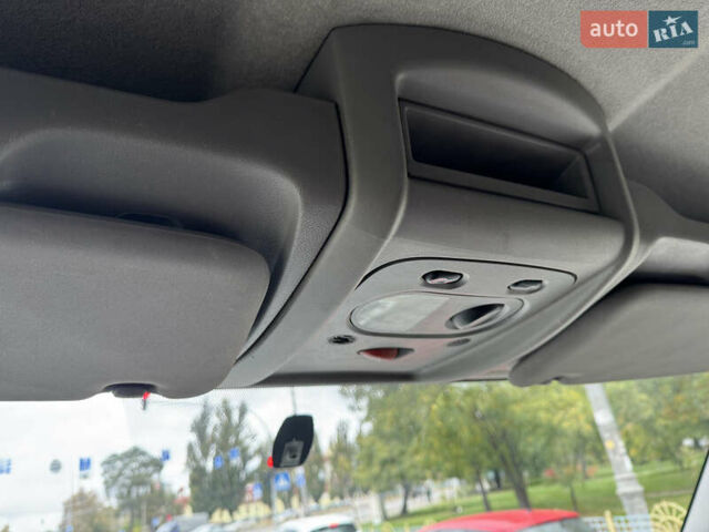 Белый Рено Мастер, объемом двигателя 2.3 л и пробегом 531 тыс. км за 8999 $, фото 15 на Automoto.ua