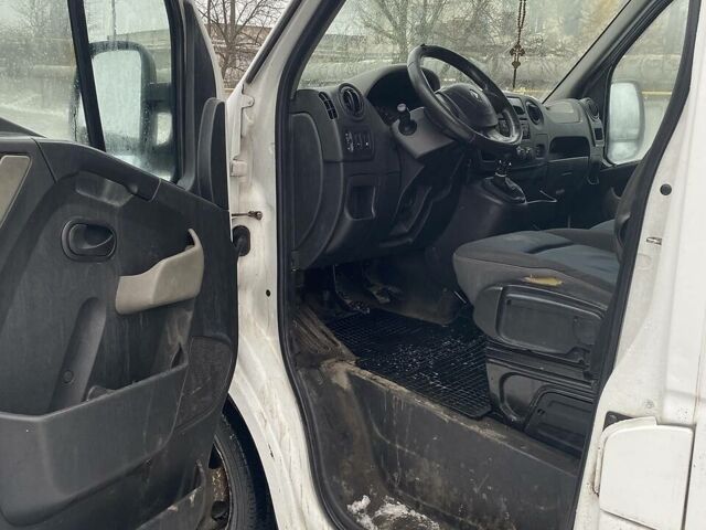 Білий Рено Мастєр, об'ємом двигуна 2.3 л та пробігом 380 тис. км за 11500 $, фото 17 на Automoto.ua