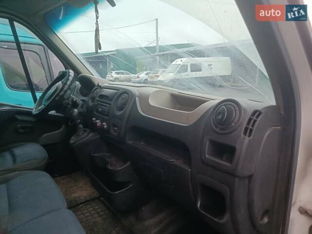 Білий Рено Мастєр, об'ємом двигуна 2.3 л та пробігом 620 тис. км за 5200 $, фото 10 на Automoto.ua