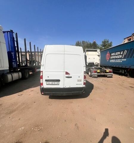 Белый Рено Мастер, объемом двигателя 2.3 л и пробегом 600 тыс. км за 10000 $, фото 5 на Automoto.ua