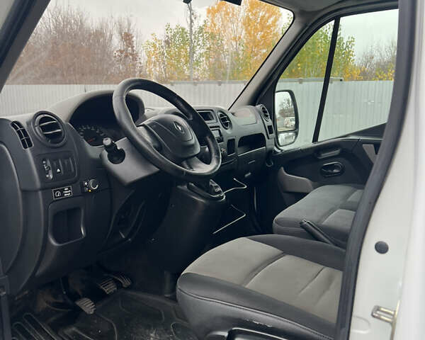 Білий Рено Мастєр, об'ємом двигуна 2.3 л та пробігом 600 тис. км за 15800 $, фото 4 на Automoto.ua