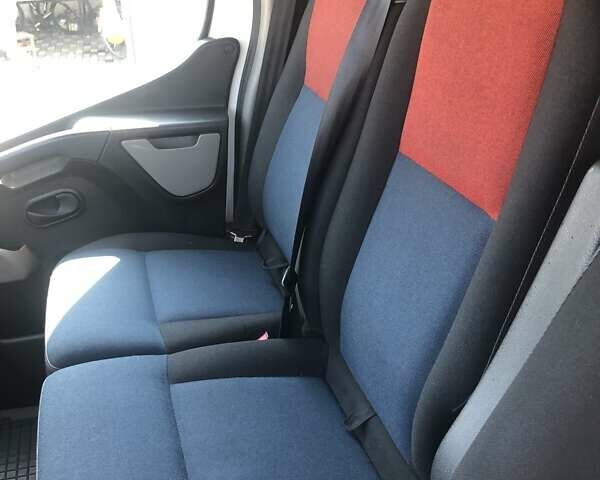 Білий Рено Мастєр, об'ємом двигуна 2.3 л та пробігом 330 тис. км за 9300 $, фото 14 на Automoto.ua