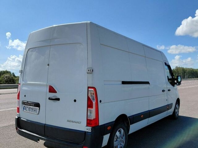 Белый Рено Мастер, объемом двигателя 2.3 л и пробегом 490 тыс. км за 10500 $, фото 4 на Automoto.ua