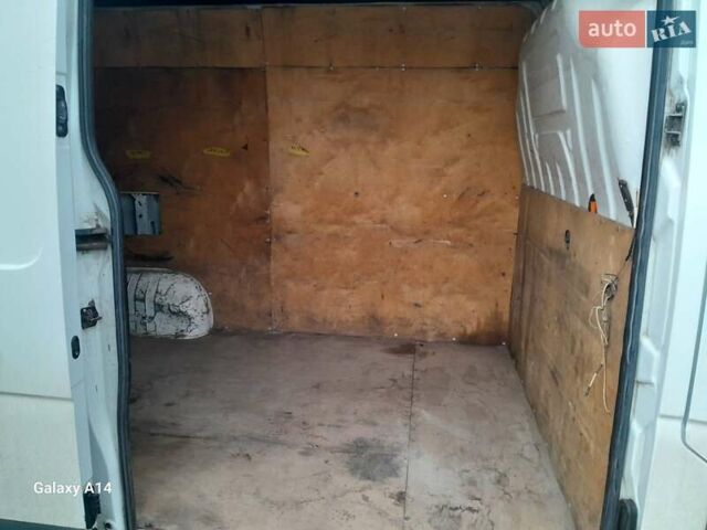 Белый Рено Мастер, объемом двигателя 2.3 л и пробегом 347 тыс. км за 8700 $, фото 13 на Automoto.ua