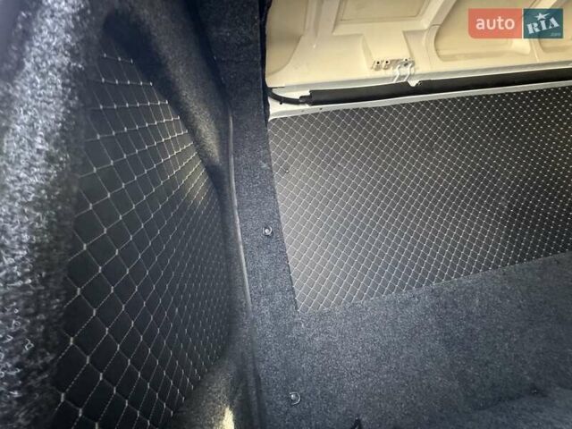 Белый Рено Мастер, объемом двигателя 2.3 л и пробегом 272 тыс. км за 12750 $, фото 21 на Automoto.ua