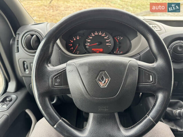 Белый Рено Мастер, объемом двигателя 2.3 л и пробегом 519 тыс. км за 10900 $, фото 21 на Automoto.ua