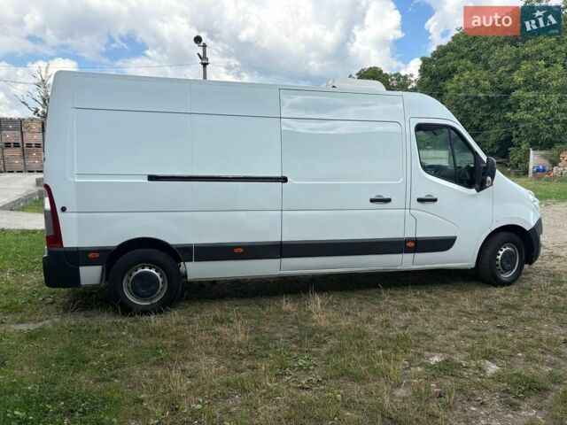 Белый Рено Мастер, объемом двигателя 2.3 л и пробегом 337 тыс. км за 12700 $, фото 4 на Automoto.ua