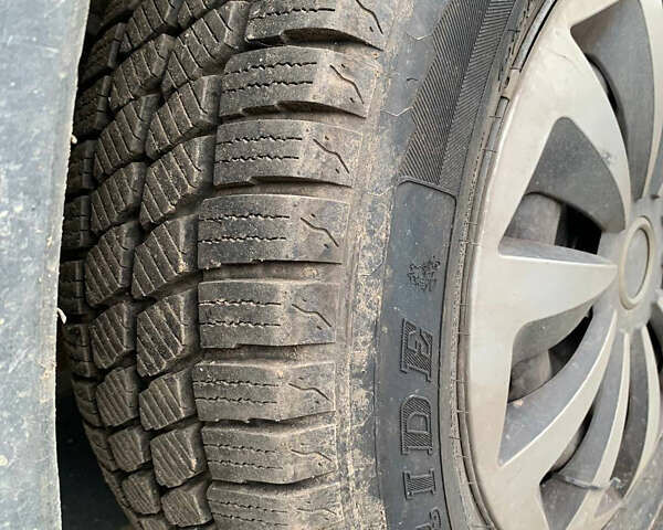 Белый Рено Мастер, объемом двигателя 2.3 л и пробегом 577 тыс. км за 9000 $, фото 1 на Automoto.ua