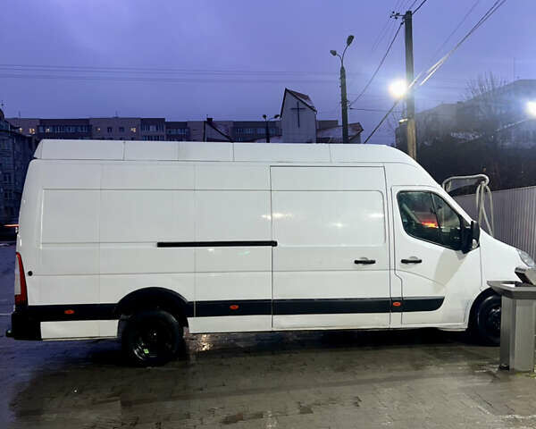 Белый Рено Мастер, объемом двигателя 2.3 л и пробегом 580 тыс. км за 11900 $, фото 5 на Automoto.ua