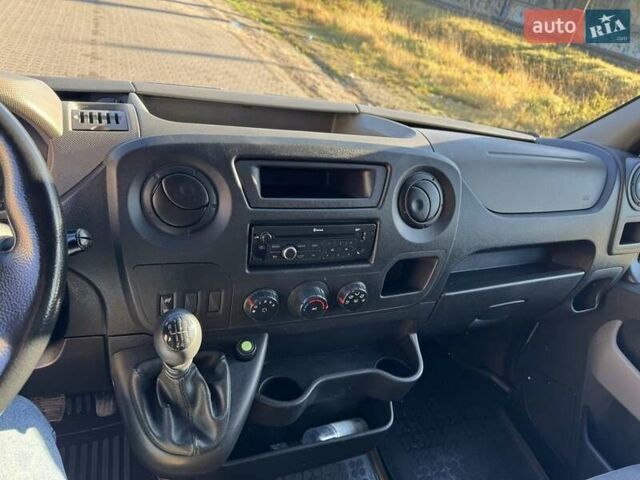 Білий Рено Мастєр, об'ємом двигуна 2.3 л та пробігом 519 тис. км за 10712 $, фото 11 на Automoto.ua