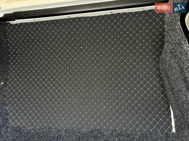 Белый Рено Мастер, объемом двигателя 2.3 л и пробегом 272 тыс. км за 12750 $, фото 22 на Automoto.ua