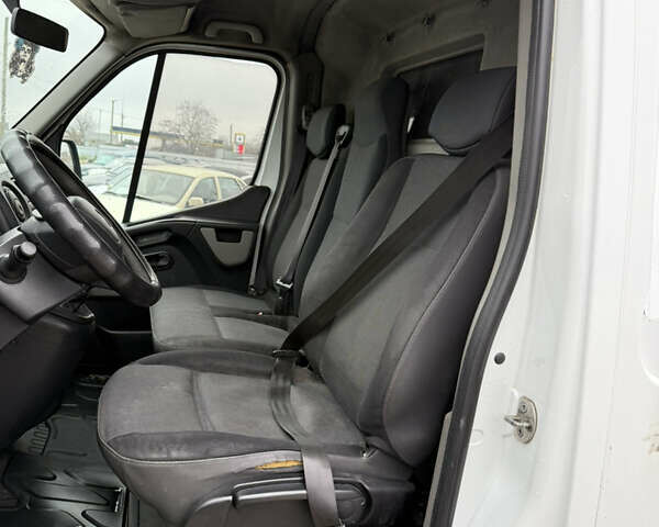 Білий Рено Мастєр, об'ємом двигуна 2.3 л та пробігом 556 тис. км за 11000 $, фото 7 на Automoto.ua