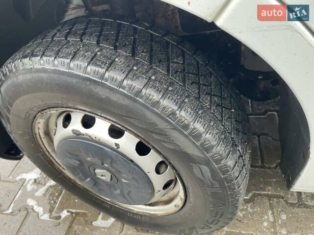 Білий Рено Мастєр, об'ємом двигуна 2.3 л та пробігом 247 тис. км за 11500 $, фото 10 на Automoto.ua