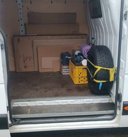 Белый Рено Мастер, объемом двигателя 2.3 л и пробегом 216 тыс. км за 15800 $, фото 20 на Automoto.ua