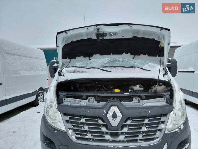 Белый Рено Мастер, объемом двигателя 2.3 л и пробегом 358 тыс. км за 12900 $, фото 6 на Automoto.ua