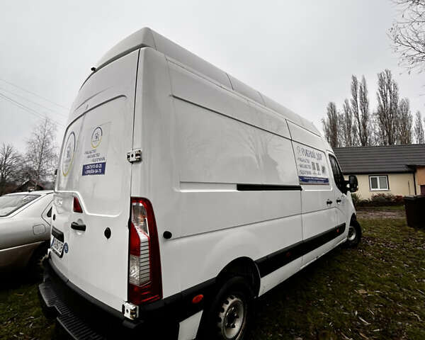 Белый Рено Мастер, объемом двигателя 2.3 л и пробегом 423 тыс. км за 13000 $, фото 5 на Automoto.ua