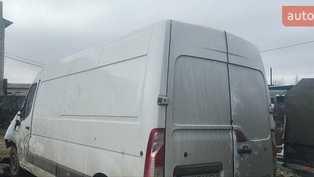 Белый Рено Мастер, объемом двигателя 2.3 л и пробегом 420 тыс. км за 4500 $, фото 10 на Automoto.ua