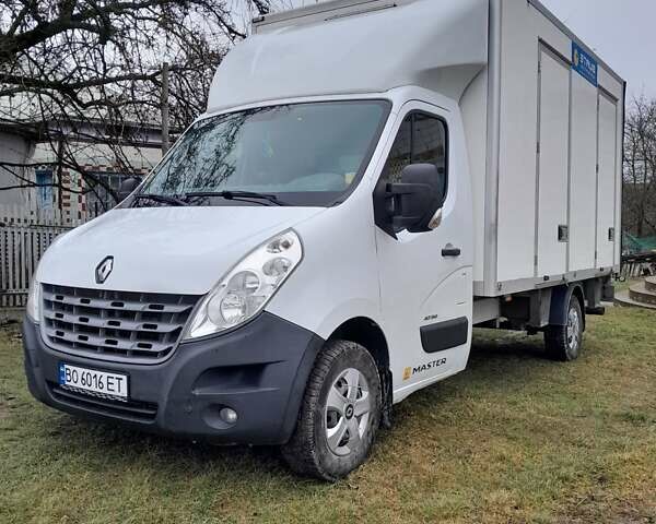 Білий Рено Мастєр, об'ємом двигуна 2.3 л та пробігом 381 тис. км за 16700 $, фото 1 на Automoto.ua