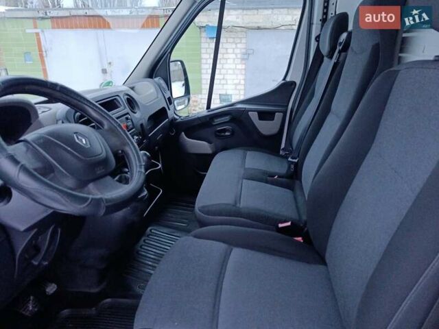 Белый Рено Мастер, объемом двигателя 2.3 л и пробегом 232 тыс. км за 10650 $, фото 17 на Automoto.ua
