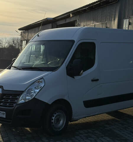 Белый Рено Мастер, объемом двигателя 2.3 л и пробегом 517 тыс. км за 9900 $, фото 4 на Automoto.ua