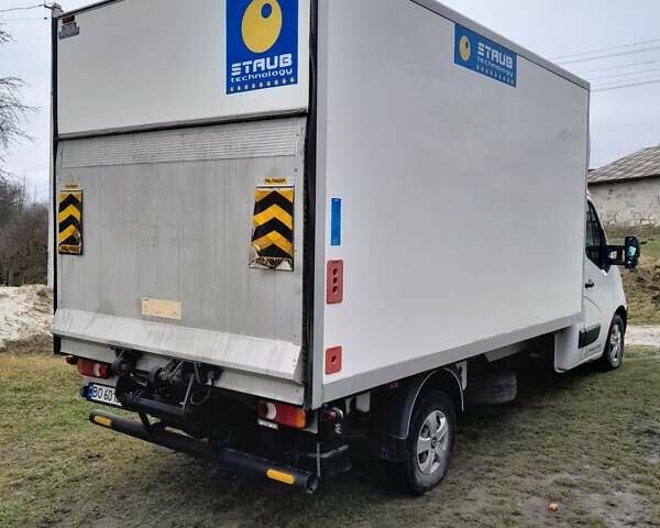 Білий Рено Мастєр, об'ємом двигуна 2.3 л та пробігом 381 тис. км за 16700 $, фото 3 на Automoto.ua