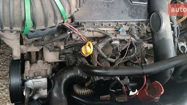 Белый Рено Мастер, объемом двигателя 2.3 л и пробегом 282 тыс. км за 9800 $, фото 13 на Automoto.ua