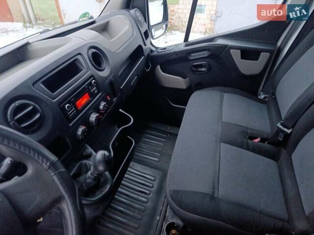 Белый Рено Мастер, объемом двигателя 2.3 л и пробегом 232 тыс. км за 10650 $, фото 20 на Automoto.ua