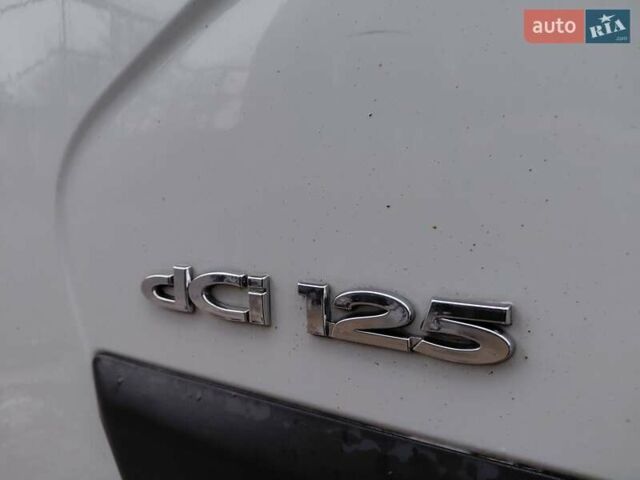 Белый Рено Мастер, объемом двигателя 2.3 л и пробегом 247 тыс. км за 12900 $, фото 21 на Automoto.ua
